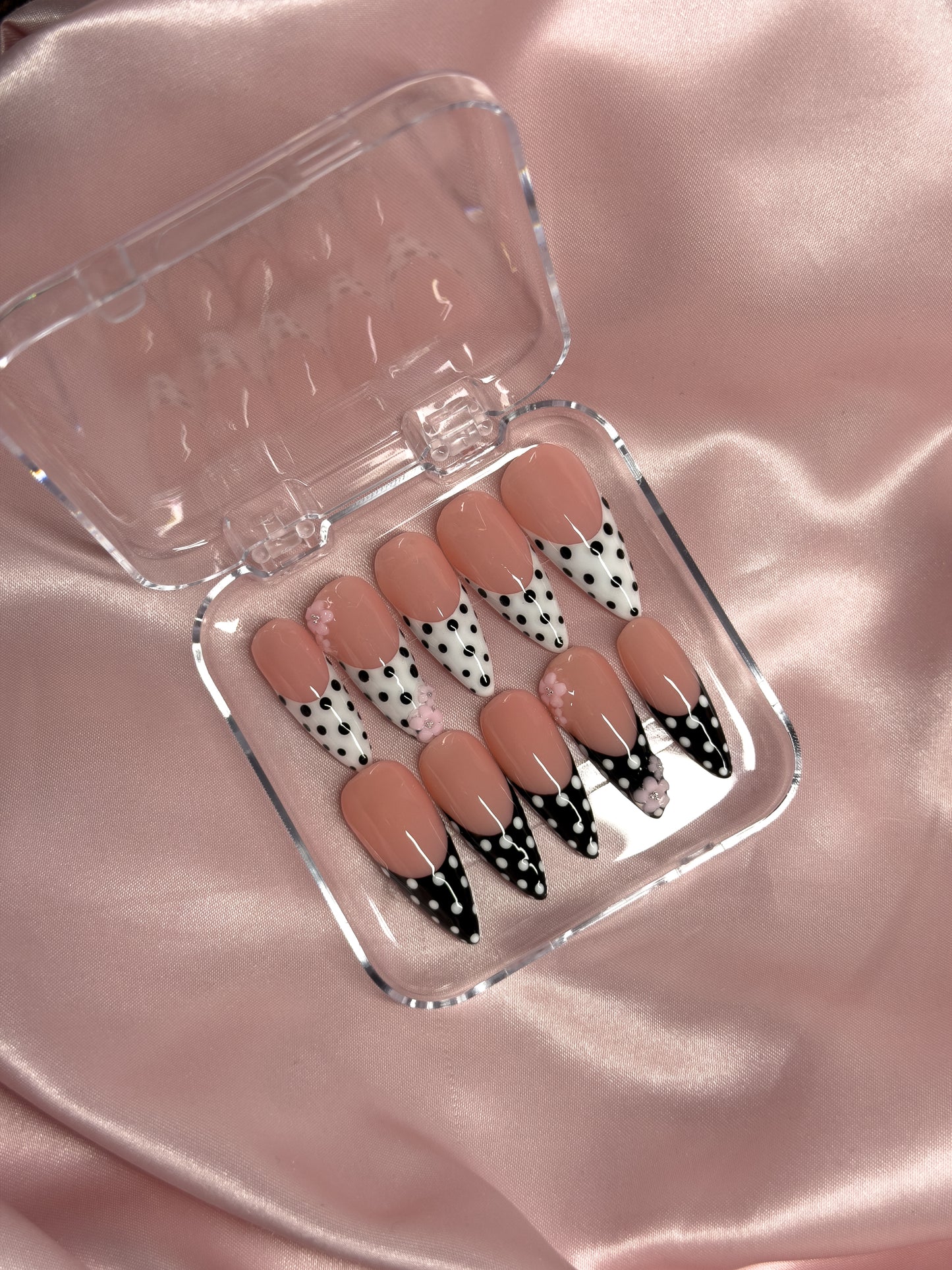 Polka Dot White & Black French